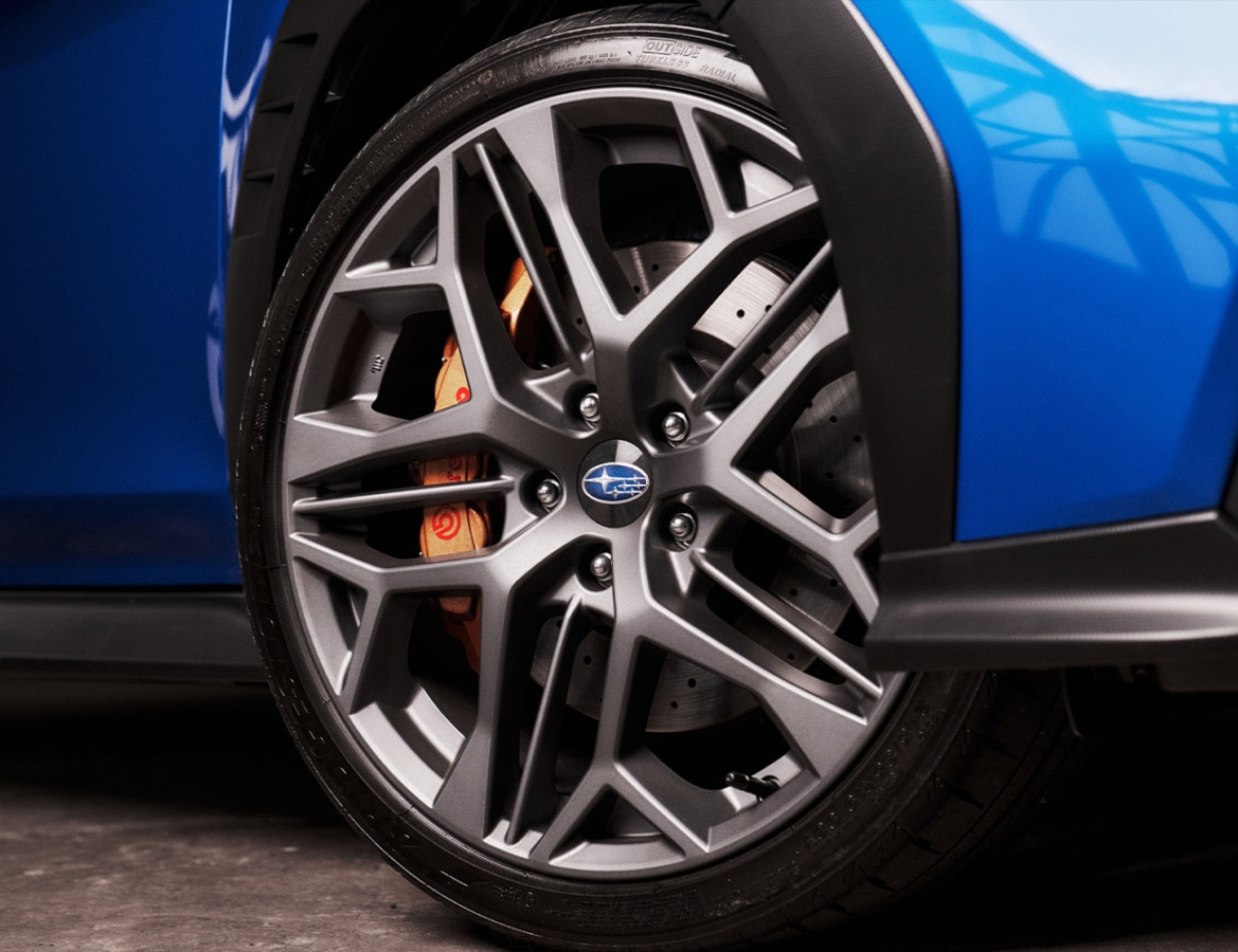 Bánh xe Subaru WRX AWD tS Spec B với lốp Bridgestone Potenza S007
