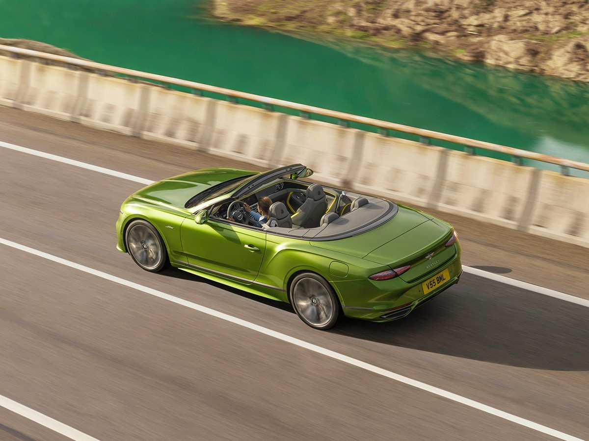 Bentley Continental GT Speed bản mui trần cũng sẵn sàng ra mắt trong thời gian tới