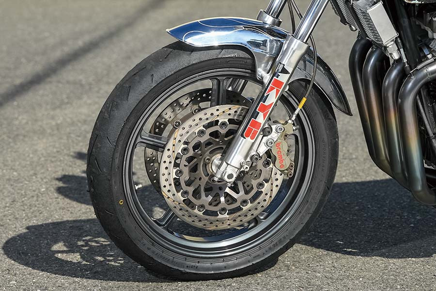 Cận cảnh động cơ độ trên Kawasaki KZ1000 - 1260cc, JE Pistons và hệ van hiệu năng cao