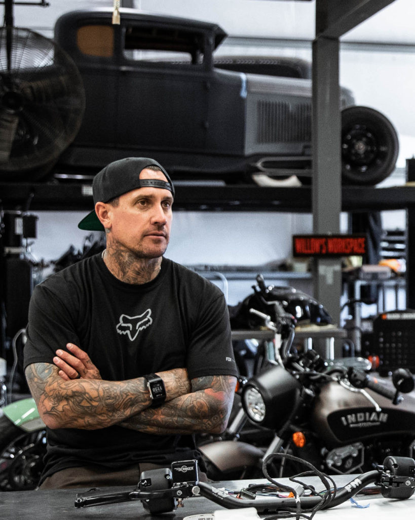 Carey Hart hướng đến hiệu suất và ngoại hình đậm chất đua