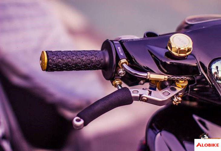 Chi tiết tay lái xe Yamaha Mio độ drag kiểng