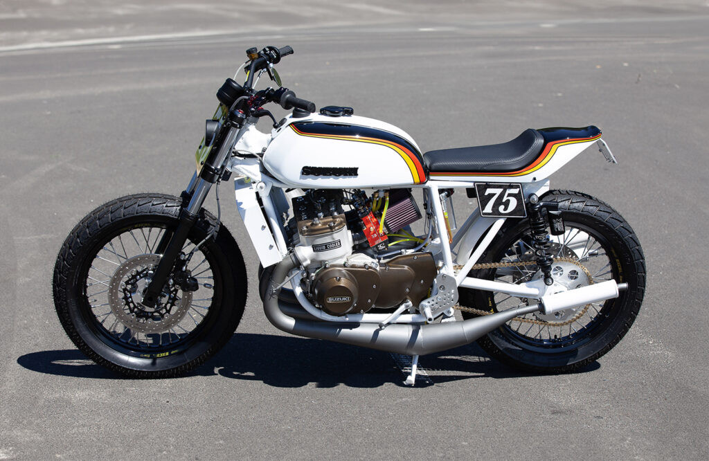 Chiếc Suzuki GT750 1975 độ lại theo phong cách street tracker