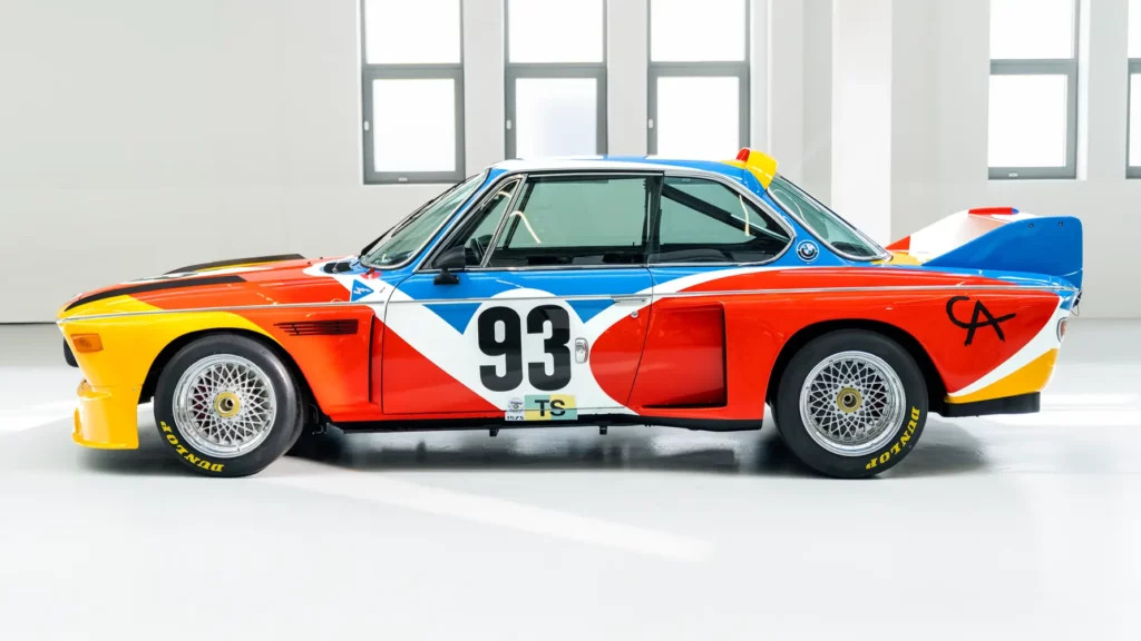 Dàn sơn lấy cảm hứng từ BMW 3.0 CSL, sắc màu nổi bật và cá tính