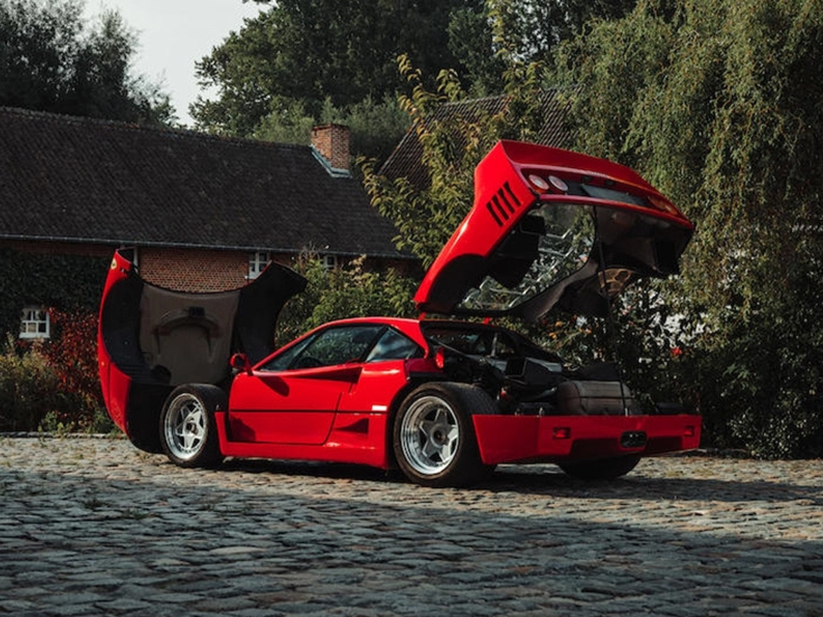 Ferrari F40 Berlinetta đấu giá – minh chứng cho giá trị bền vững của kỹ nghệ Ý