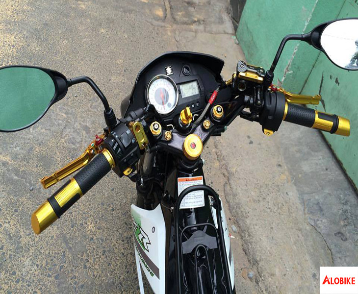 Ghi đông đặc trưng với phong cách Samurai độ độc đáo