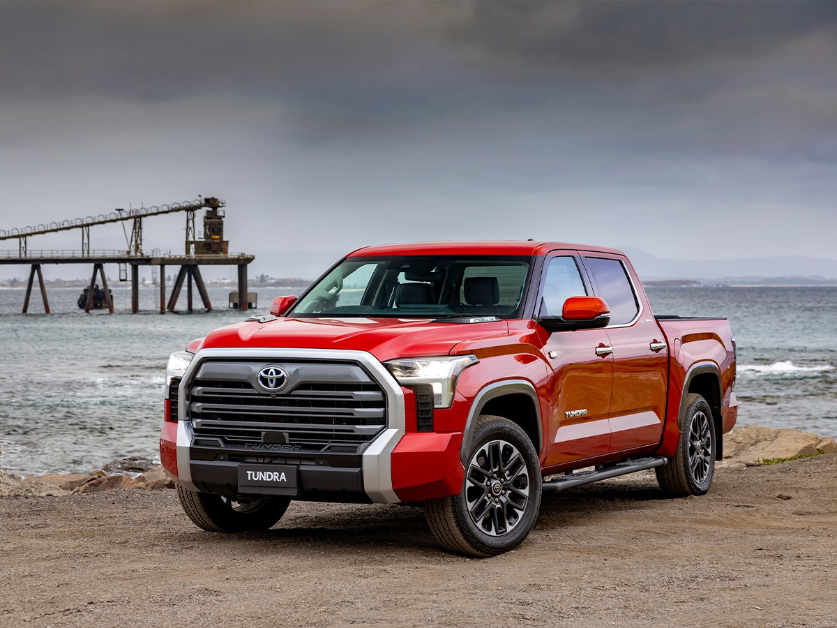 Hệ truyền động hybrid i-FORCE MAX trên Toyota Tundra 2025 giúp xe đạt công suất 437 mã lực