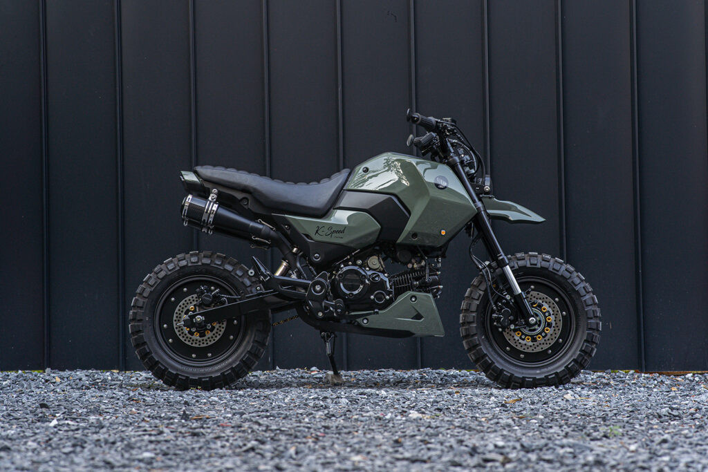 Honda Grom 125 độ phong cách xe tăng "Green Power"