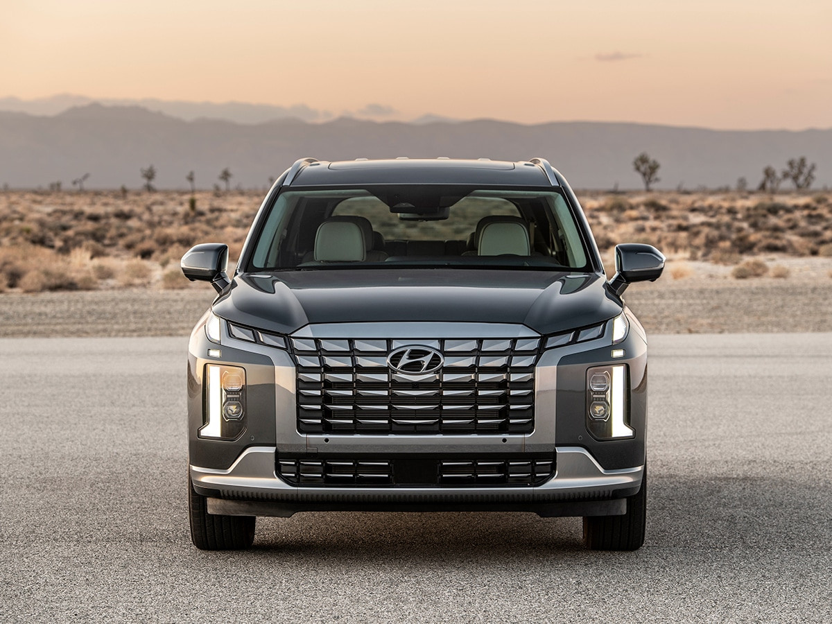 Hyundai Palisade 2023 mang ngôn ngữ thiết kế mới với diện mạo bệ vệ