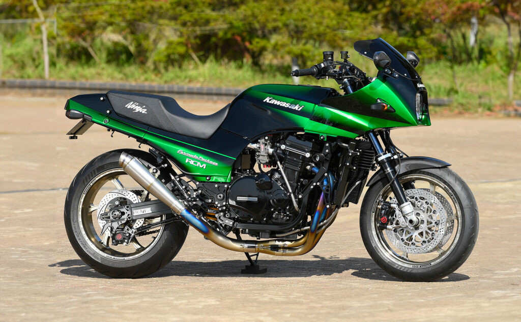 Kawasaki Ninja TYPE-R build từ AC Sanctuary với form nguyên bản mô tô cổ điển được tái sinh