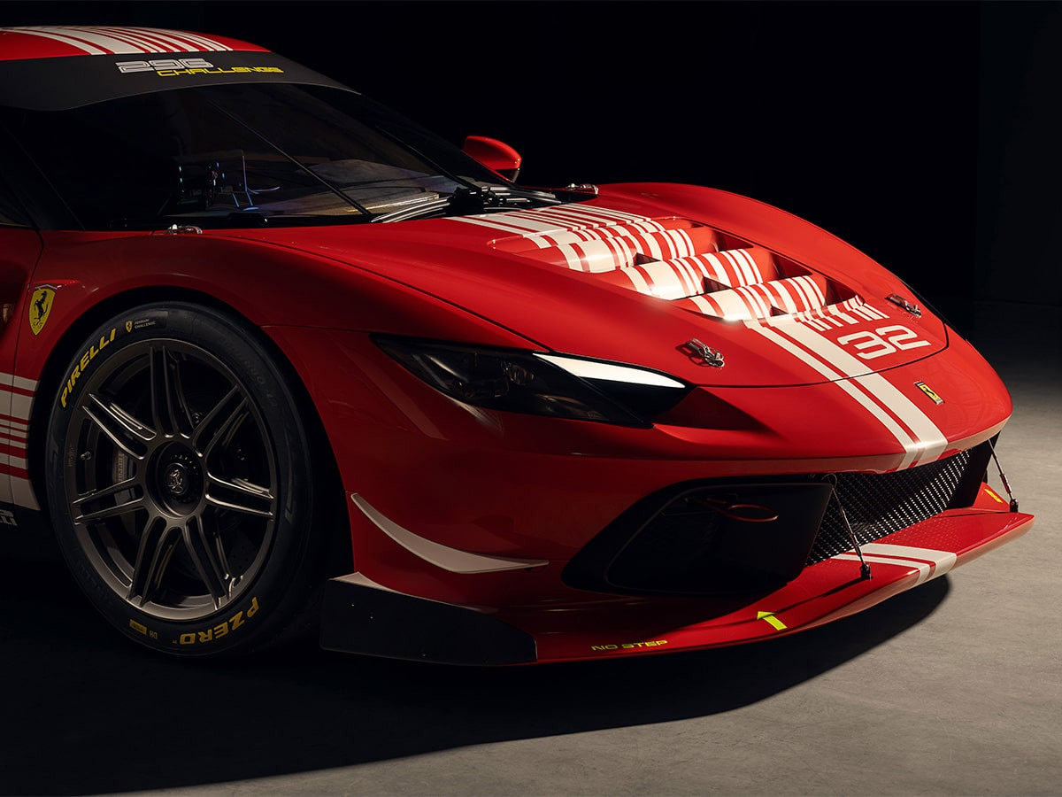 Kênh dẫn gió S-Duct phía trước của Ferrari 296 Challenge