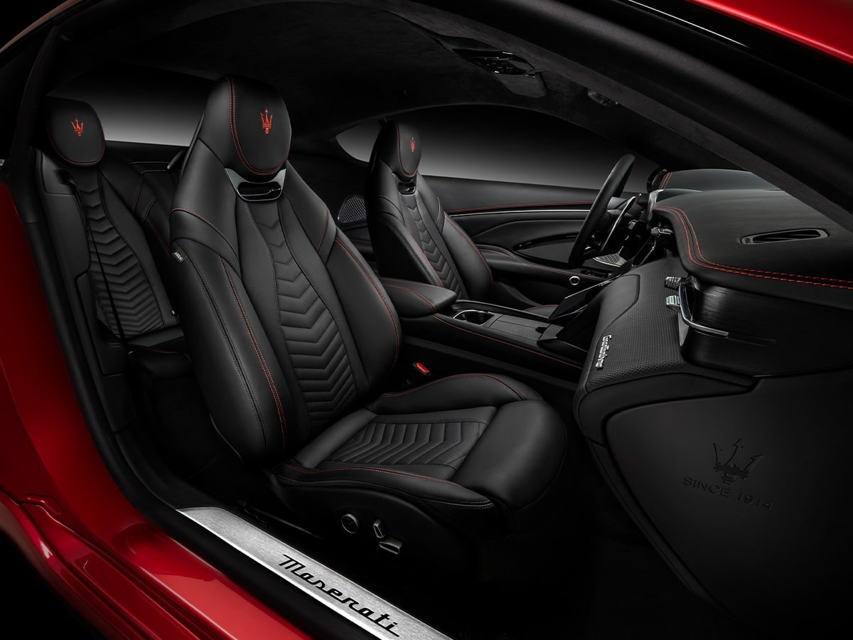 Khoang nội thất Maserati GranTurismo