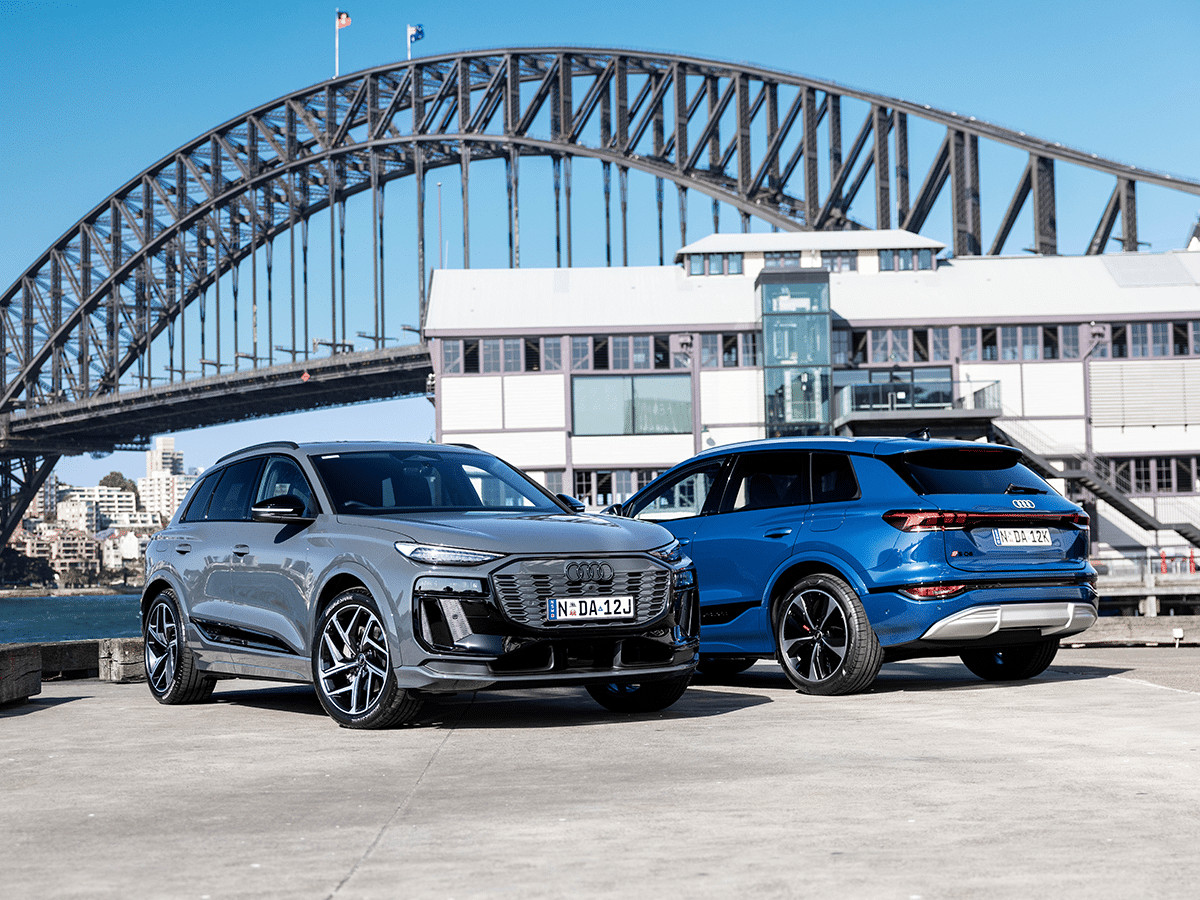 Ngoại thất Audi Q6 e-tron và SQ6 e-tron đậu tại cảng biển