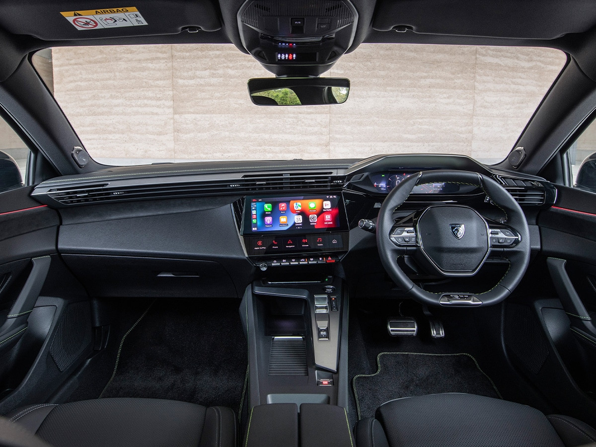 PEUGEOT 308 GT Premium Hatch nội thất và bảng đồng hồ