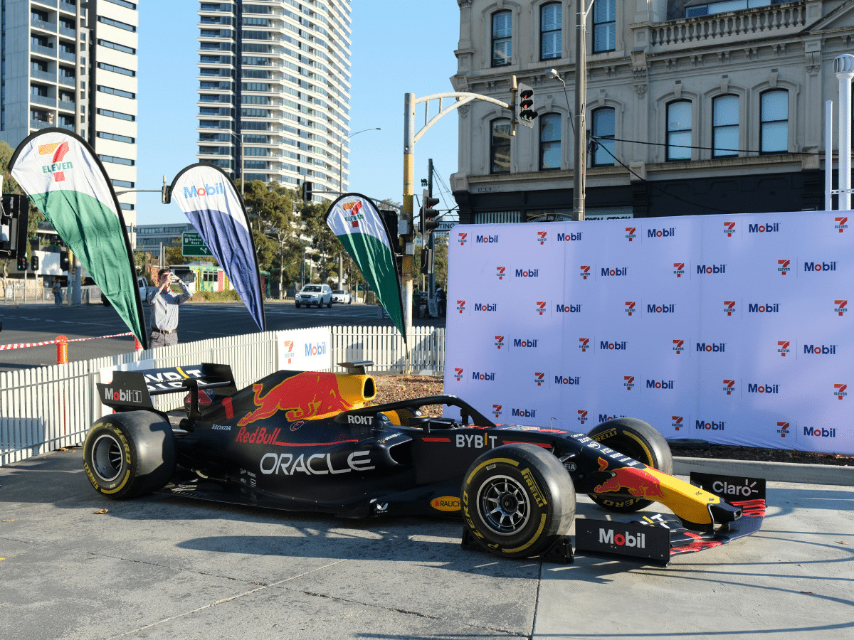 Phần thưởng hấp dẫn và các hoạt động giải trí tại sự kiện pitstop pop-up