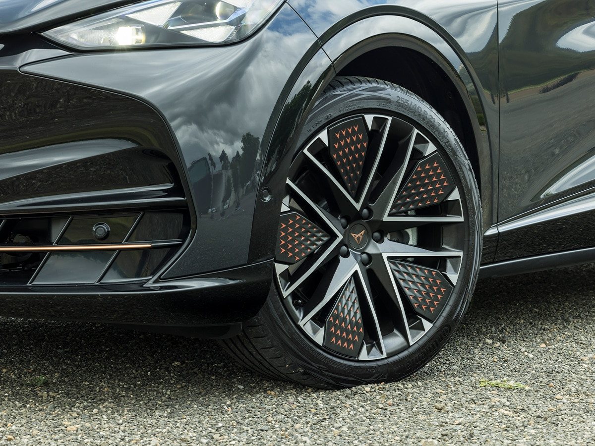 Phiên bản Endurance của Cupra Tavascan với thiết kế thể thao và gọn gàng