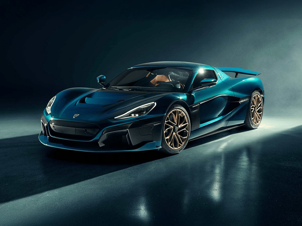 Rimac Nevera hiện là xe điện tăng tốc nhanh và mạnh nhất