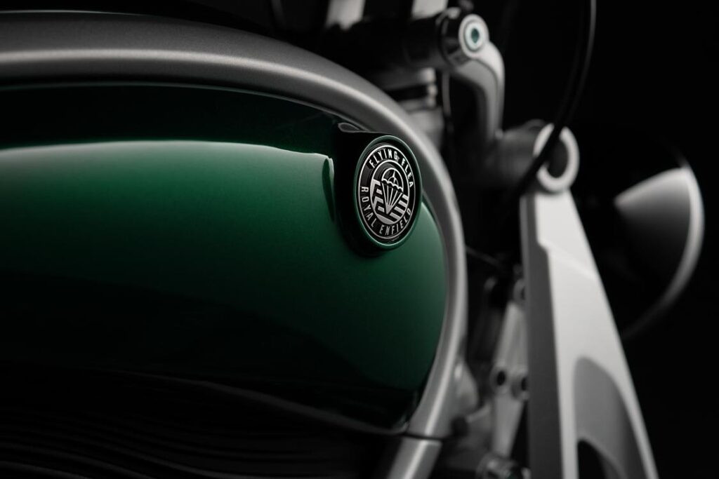 Royal Enfield Flying Flea C6 mang phong cách cổ điển pha hiện đại