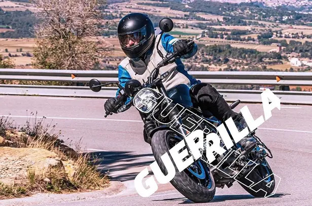 Royal Enfield Guerrilla 450 - mô tô tracker đường phố hiện đại giá mềm