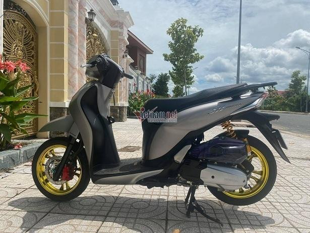 SH Mode độ phong cách thể thao cam đen ấn tượng