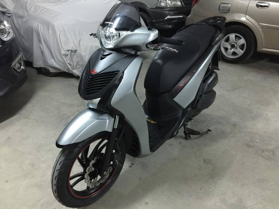 SH Mode lên mặt nạ SH Ý trông cứng cáp và nam tính hơn