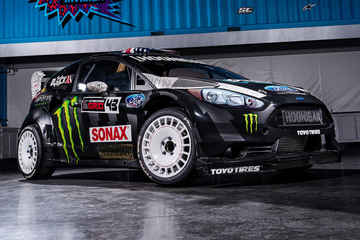 Siêu phẩm Ken Block Ford Fiesta ST RX43 tung hoành trong Gymkhana