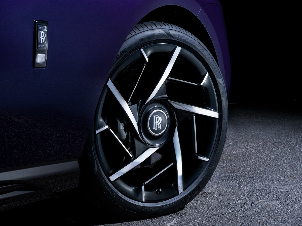 Thiết kế mâm xe Rolls-Royce Black Badge Spectre