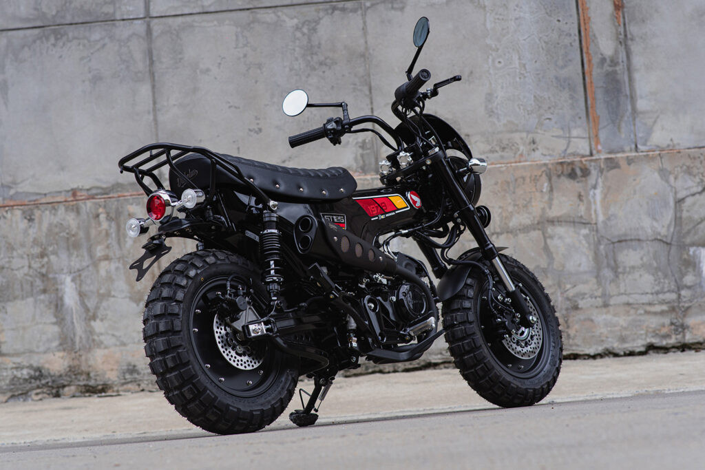 Toàn cảnh bản độ Honda Dax 1978 phong cách retro hoàn chỉnh