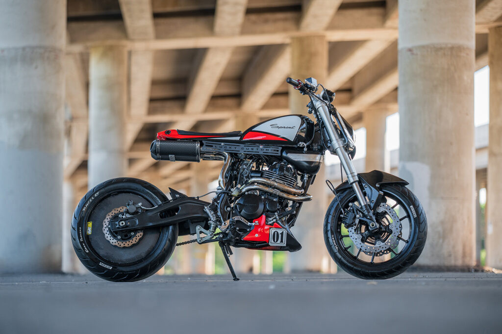 Xe Honda NX400 độ phong cách hooligan tại xưởng Lucky Customs