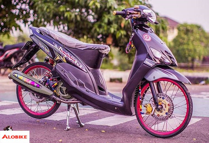Yamaha Mio phong cách độ drag kiểng từ Thái Lan