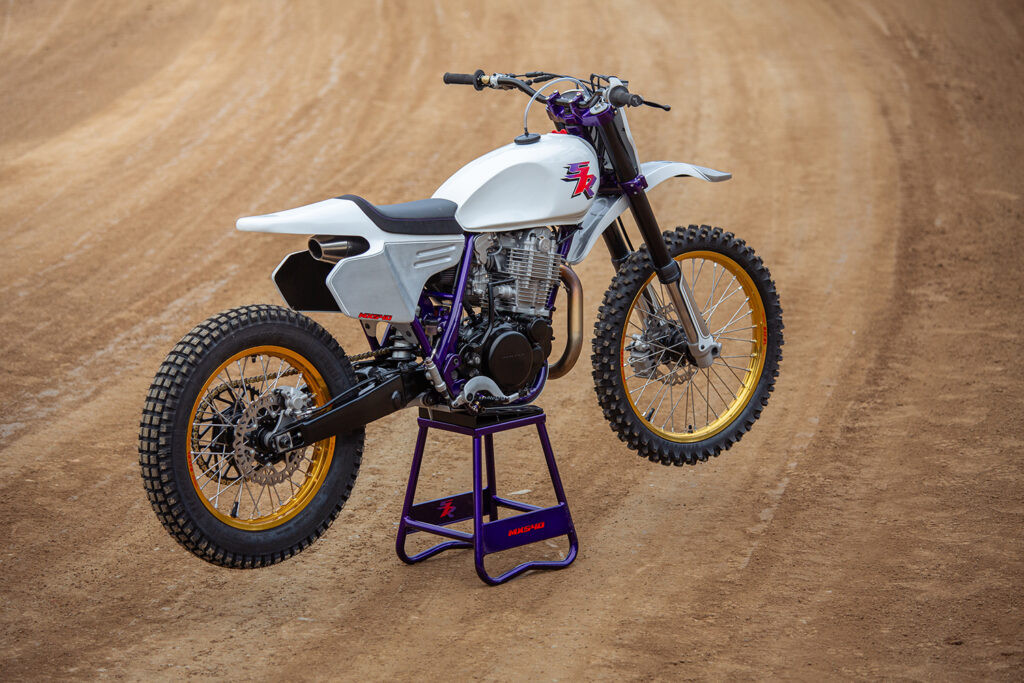 Yamaha SR540MX mang phong cách dirt tracker với động cơ mạnh mẽ