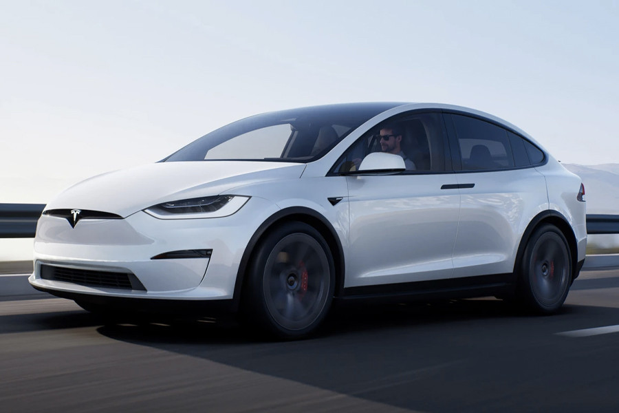 2024 Tesla Model X Plaid