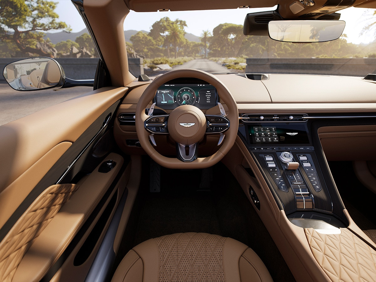 Aston Martin DB12 Volante nội thất