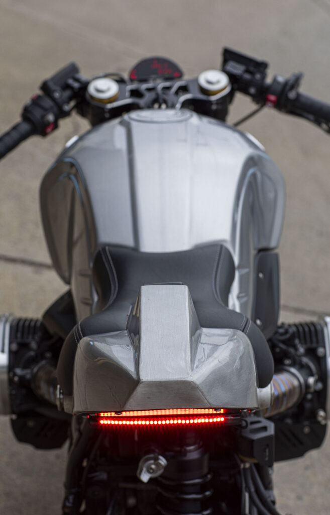 Bánh xe hợp kim đúc trên BMW R nineT