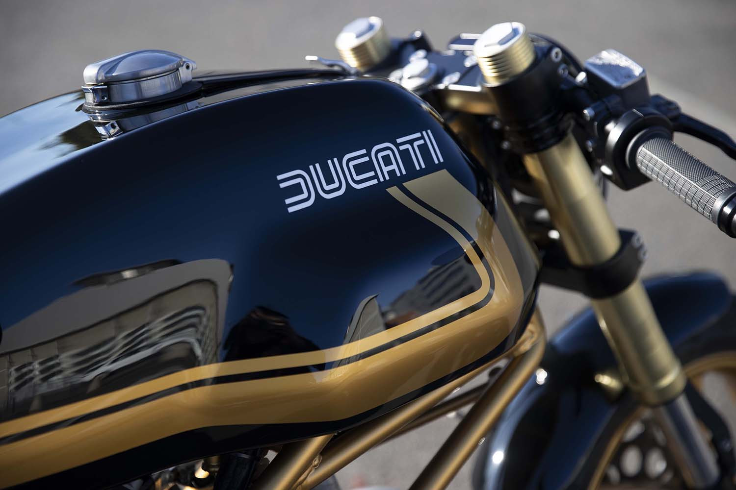 Bình xăng Ducati Monster