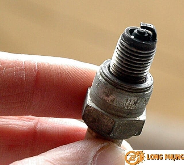 Bugi xe Vario không đạt chất lượng