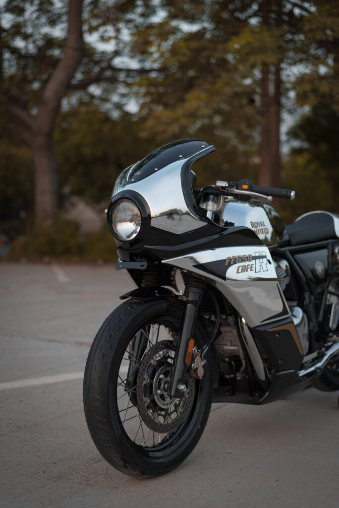 Chắn bùn trước và phần dưới fairing