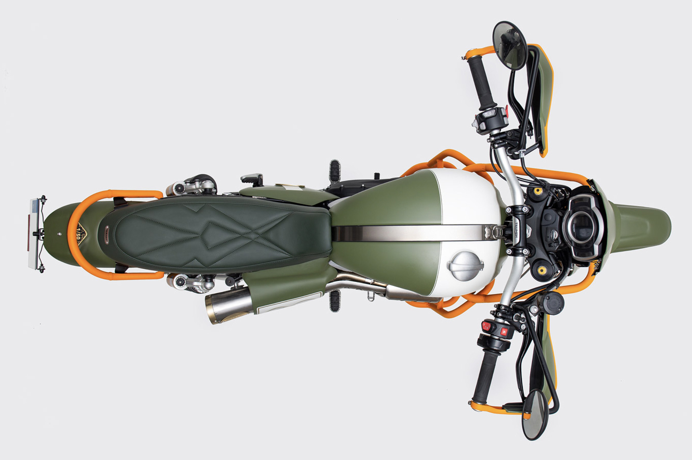 Chi tiết động cơ và màu sơn đầy phong cách của Triumph Scrambler 1200 XE