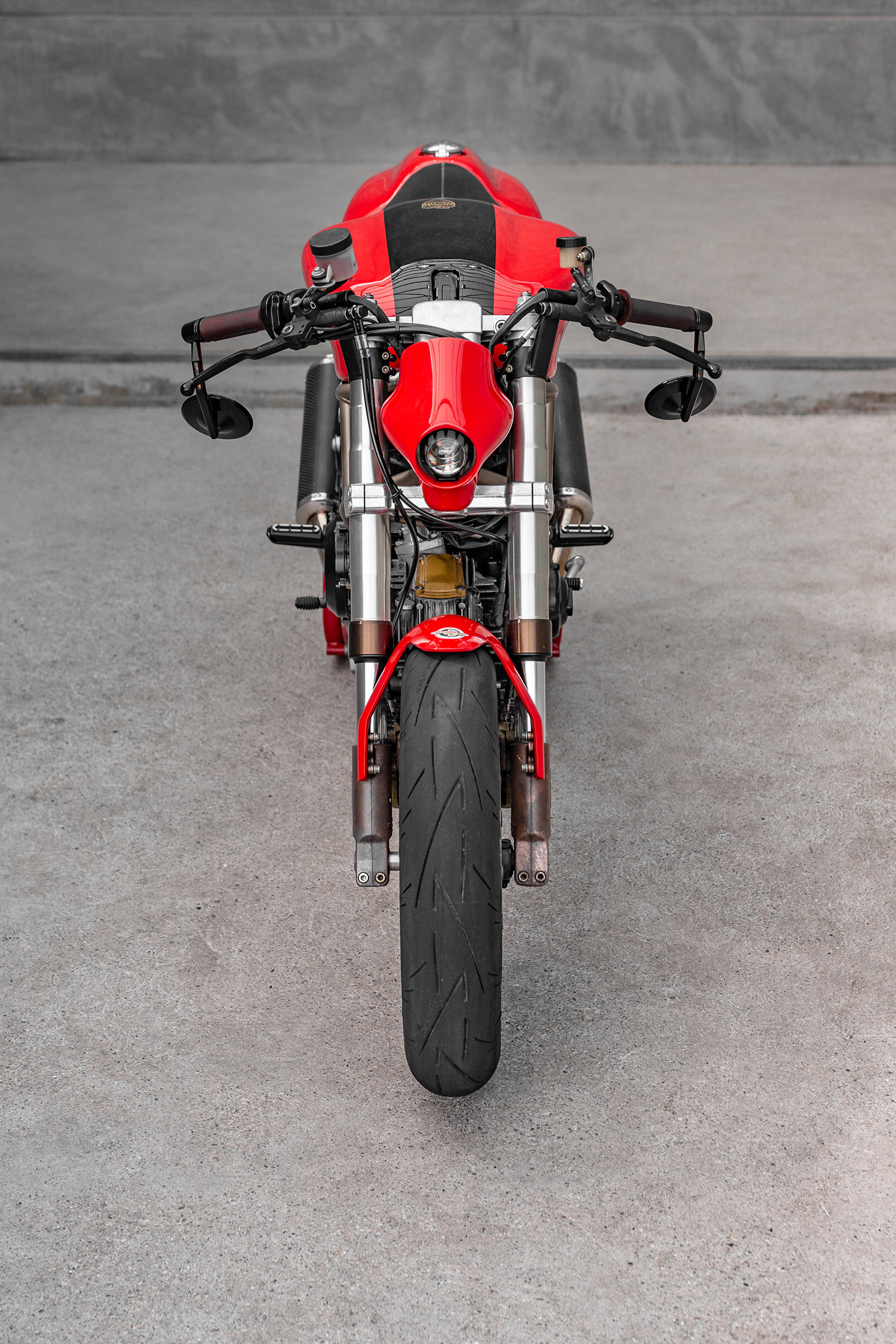 Ducati 900SS trong quá trình chế tạo