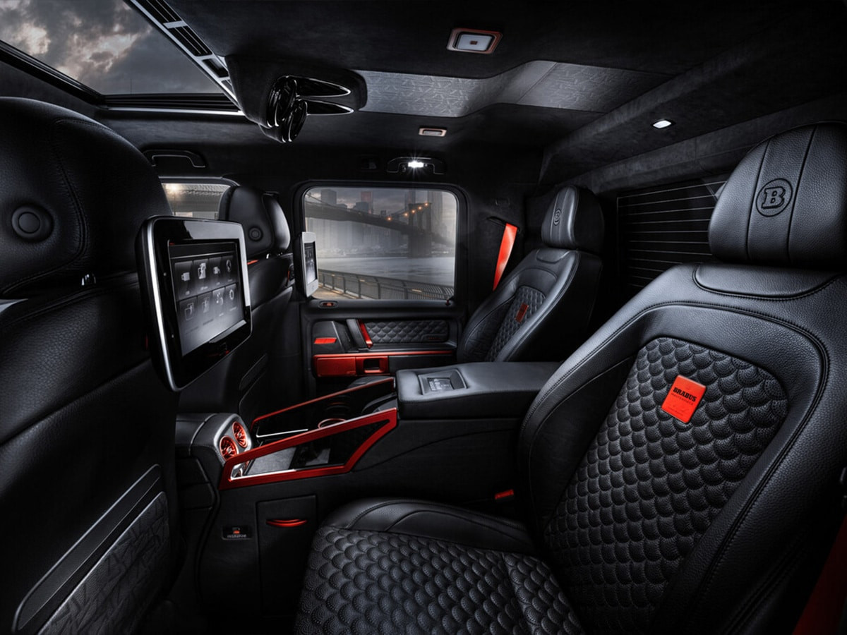 Ghế sau cao cấp của Brabus P900 Rocket Edition