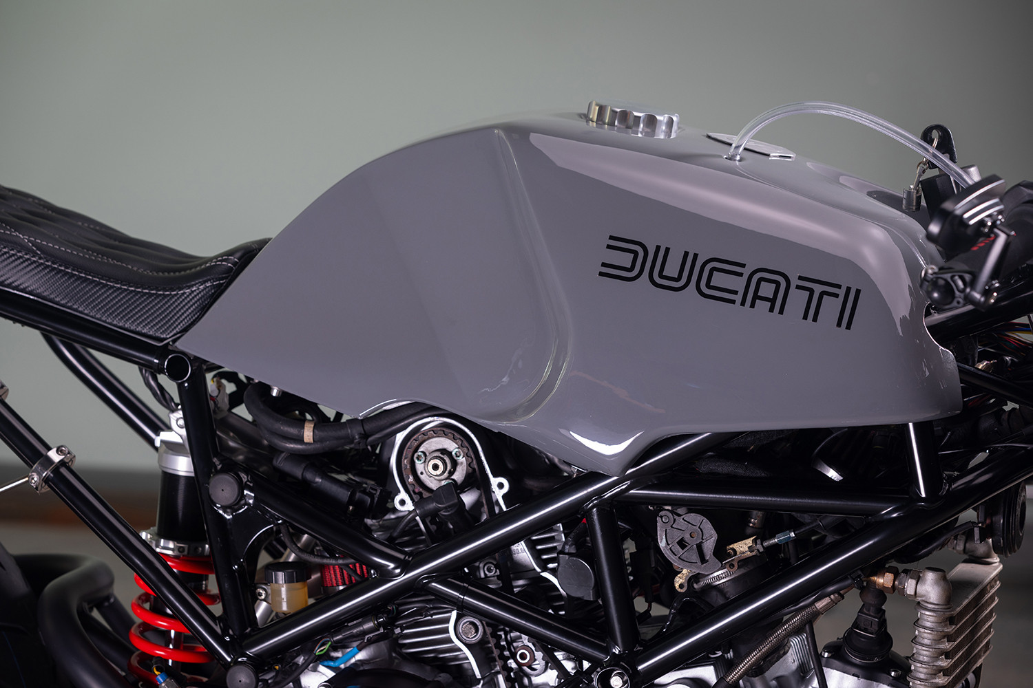 Hình ảnh khung phụ mới của chiếc Ducati S2R
