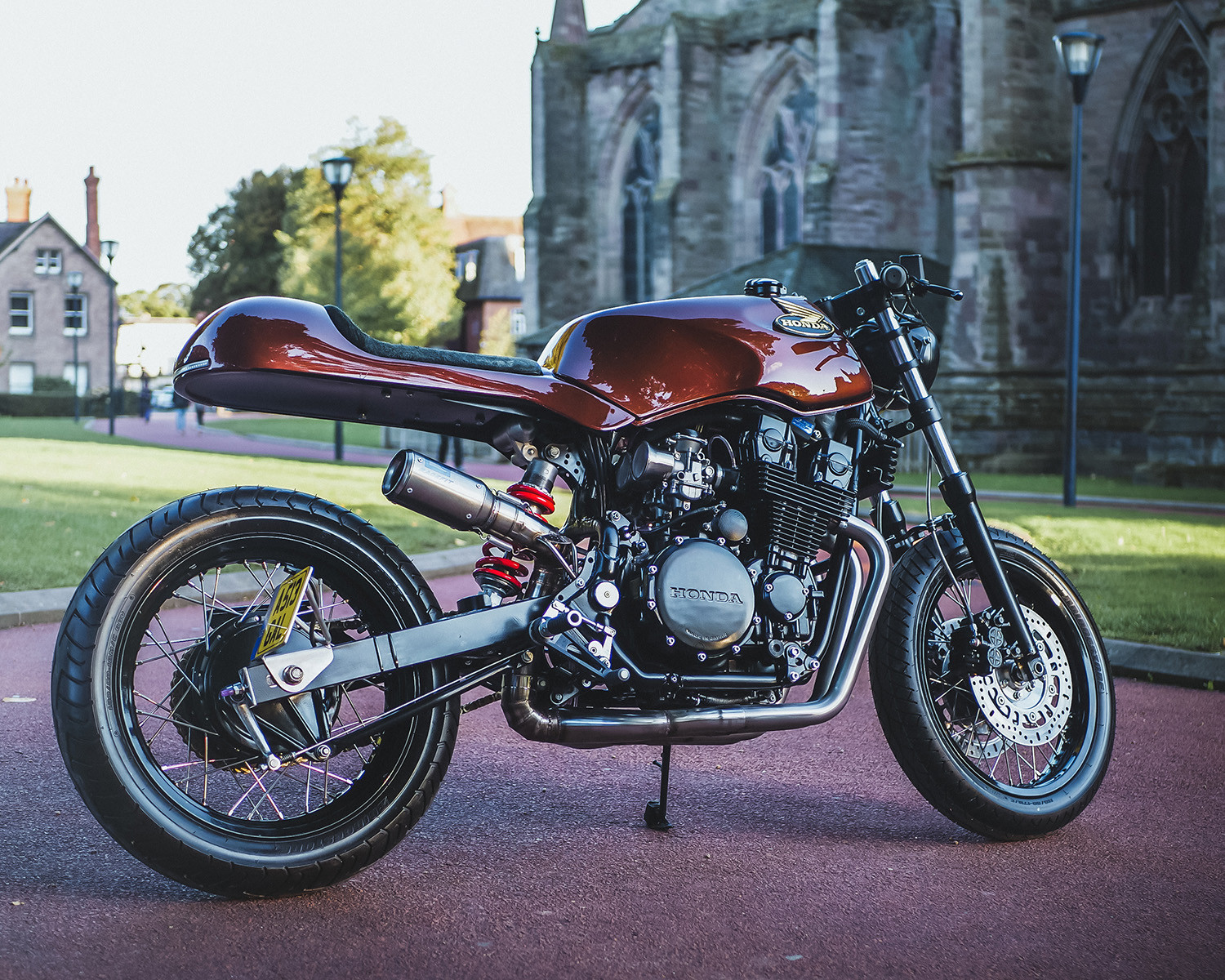 Honda CBX750 độ tại Spitfire Speed Shop