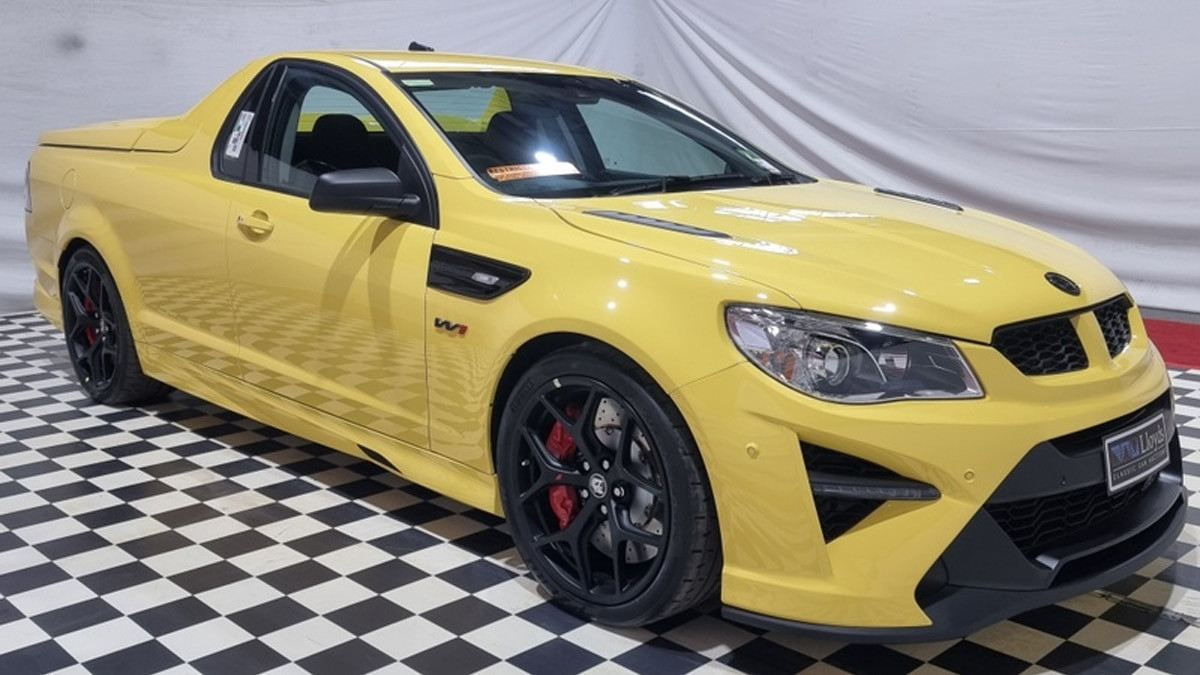 HSV GTS R W1 ute yellah tại đấu giá