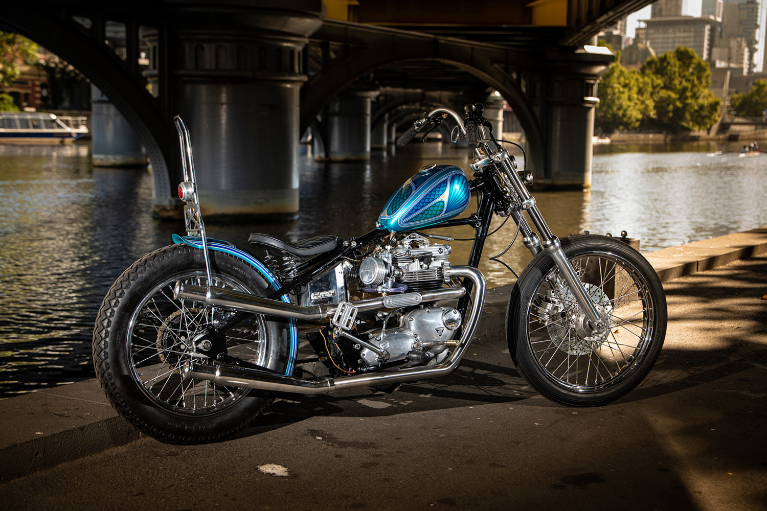Khung xe Bonneville sau khi phủ sơn