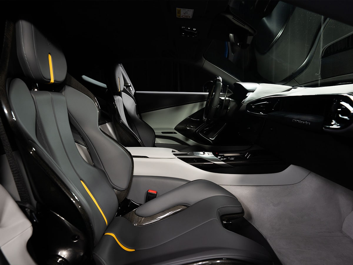 Nội thất Ferrari 12Cilindri