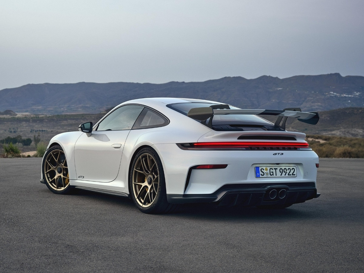 Porsche 911 GT3 có cánh