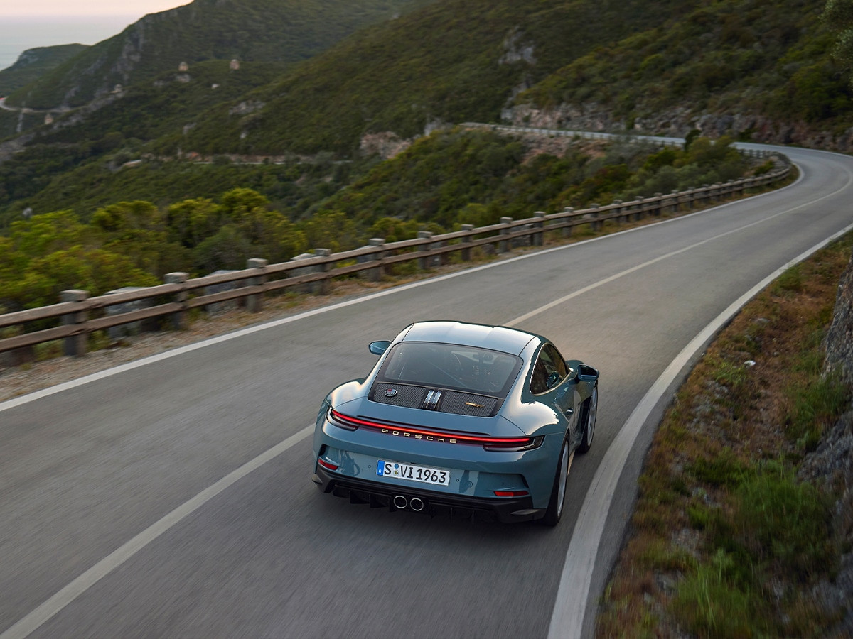 Thiết Kế Đặc Biệt Porsche 911 S/T