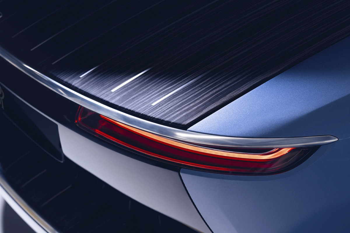 Thiết kế hậu độc đáo của Rolls-Royce Boat Tail