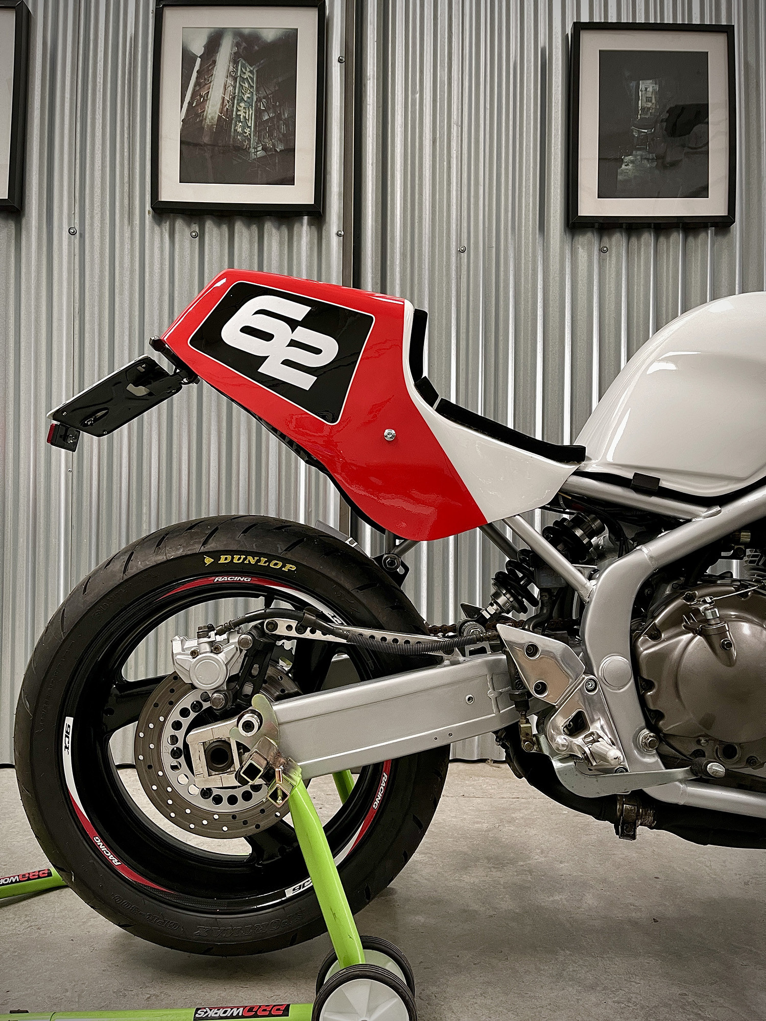 Thiết kế táo bạo và cải tiến kỹ thuật trên Yamaha Seca II