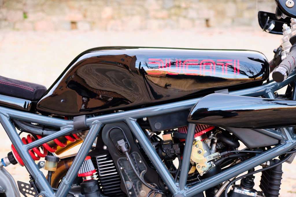 Thiết kế xe Ducati TT2 Bol d'Or