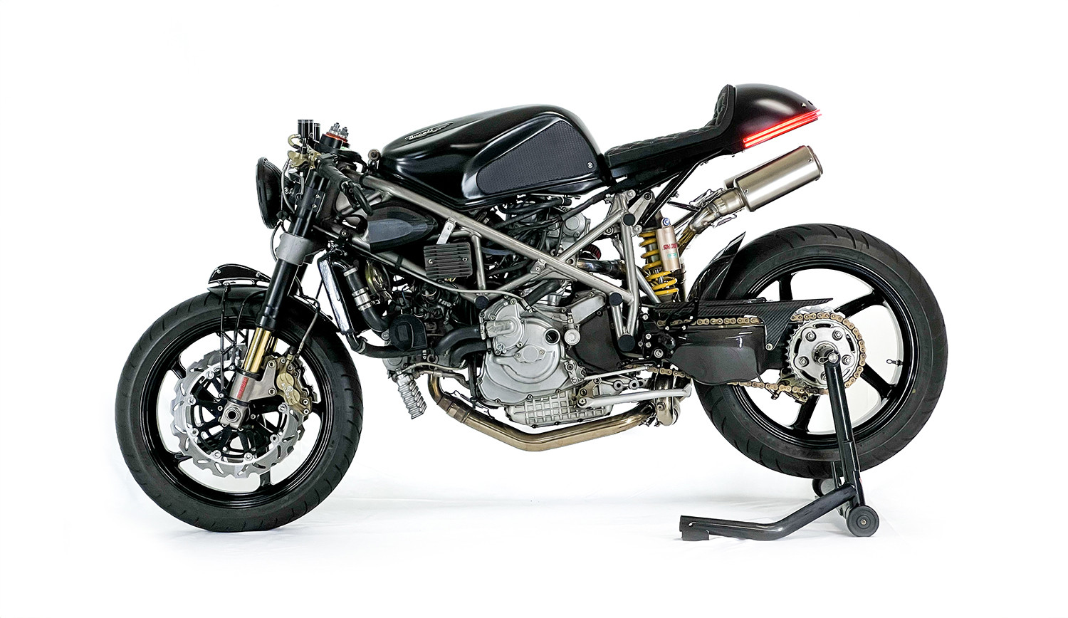 Tổng thể Ducati 996 độ sau khi hoàn thiện